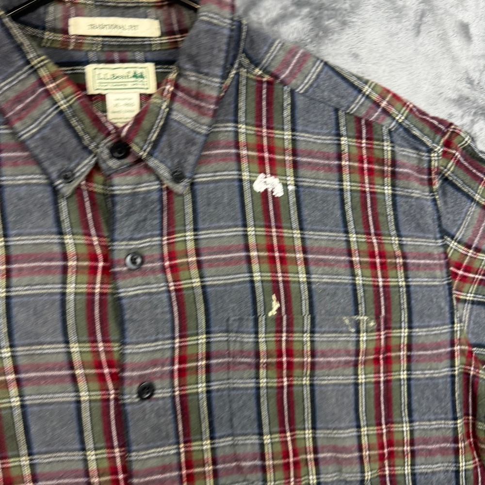 L.L. Bean Flannel Shirt Mens XL Grey Plaid Traditional Fit Long Sleeve Cotton - Picture 3 of 8